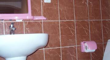 Фото номера Стандартный четырехместный номер Гостиница Guest House Livadiya Vinogradnaya г. Ливадия 7