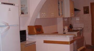 Фото номера Стандартный четырехместный номер Гостиница Guest House Livadiya Vinogradnaya г. Ливадия 6